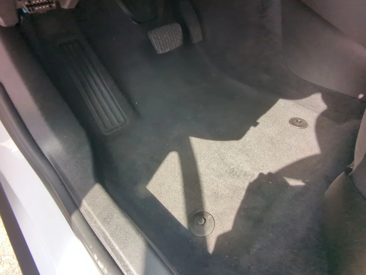 Used 2023 Summit White Chevrolet LT image 34