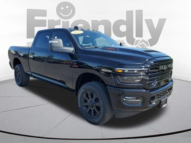 New 2026 Diamond Black Crystal Pearl-Coat Exterior Paint RAM Laramie image 7