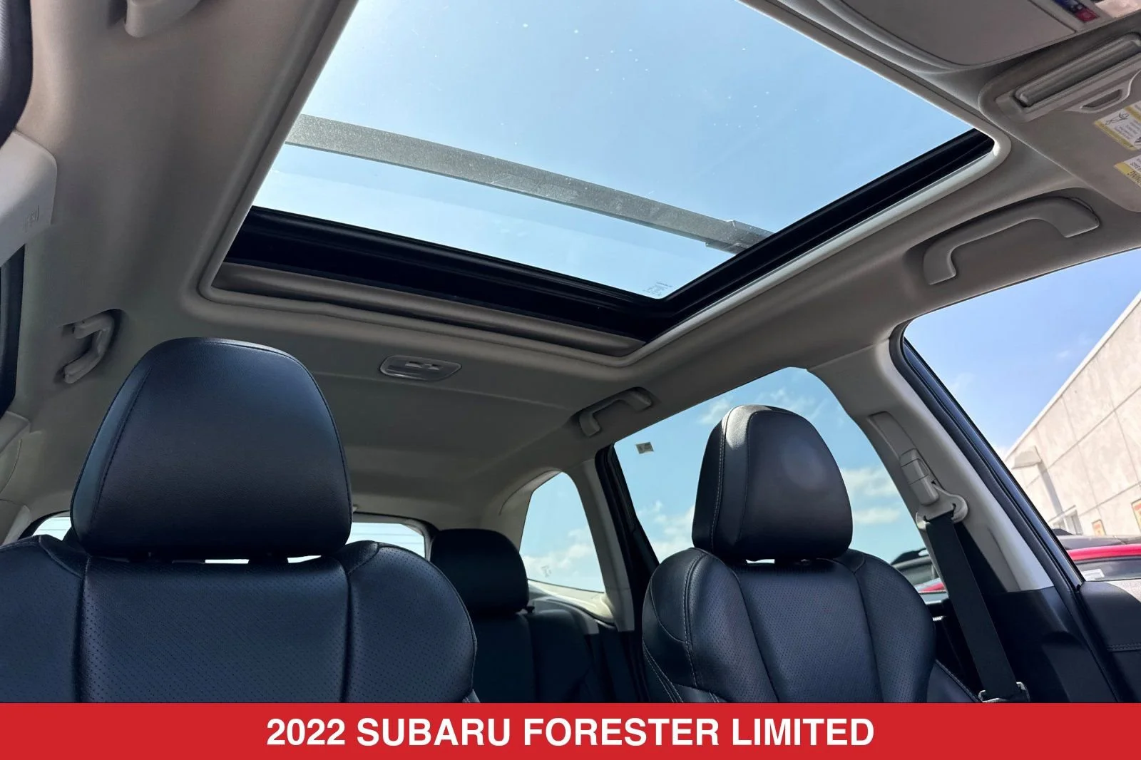 Used 2022 Crystal Black Pearl Subaru Limited image 18