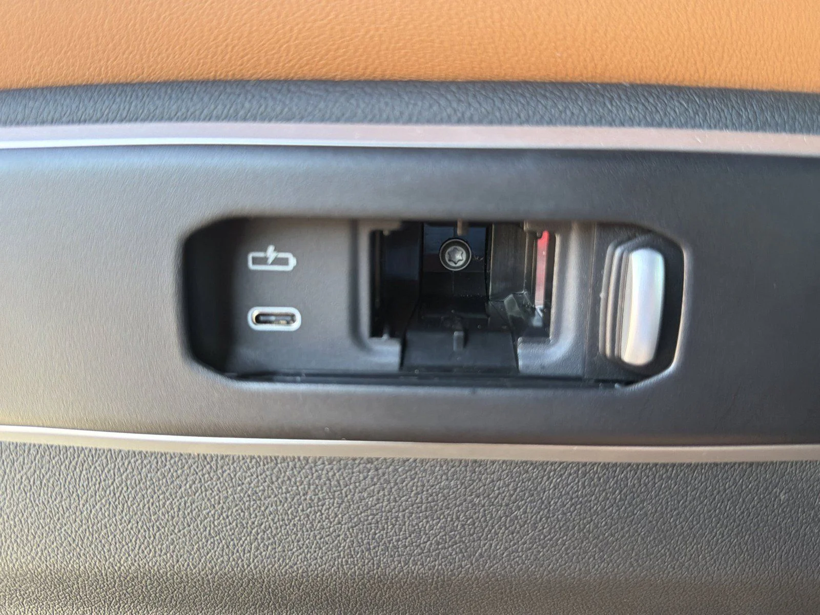Certified Used 2024 Alpine White BMW xDrive40i image 20