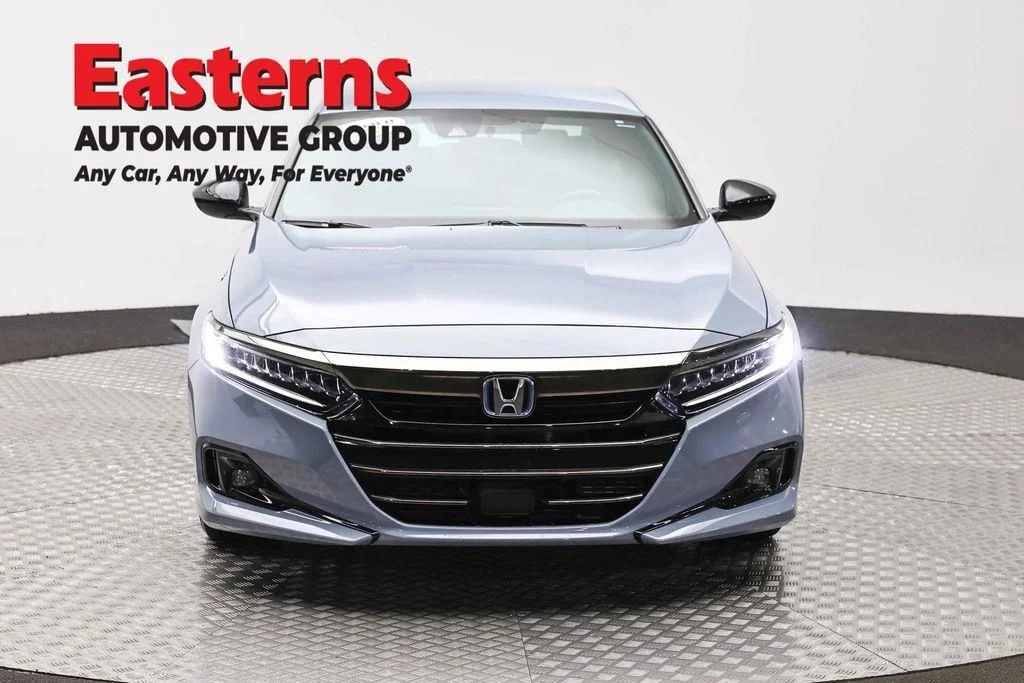 Used 2022 Gray Honda Sport image 2