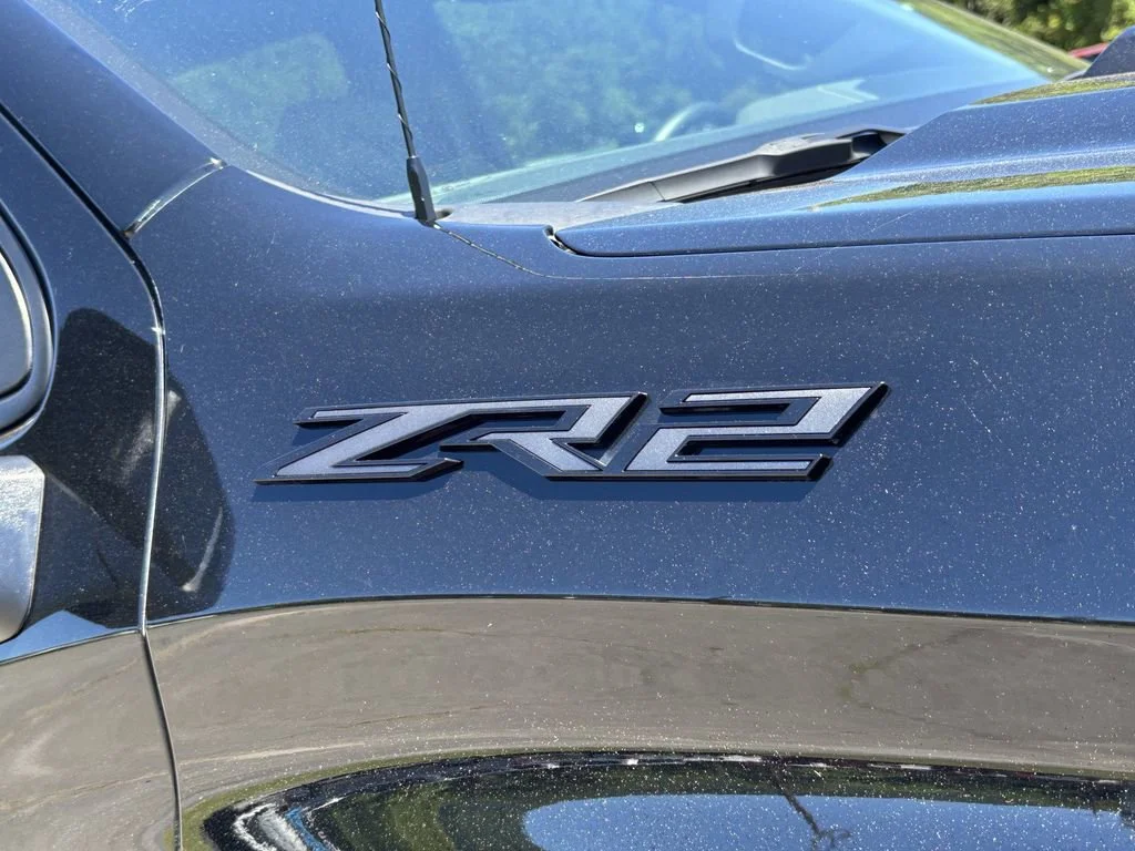 Used 2025 Black Chevrolet ZR2 image 12