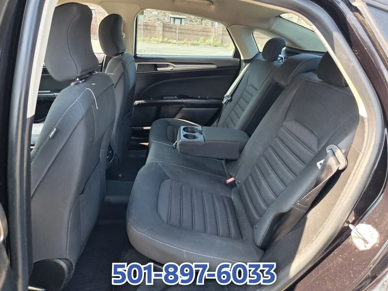 Used 2019 Black FORD SE FWD image 10