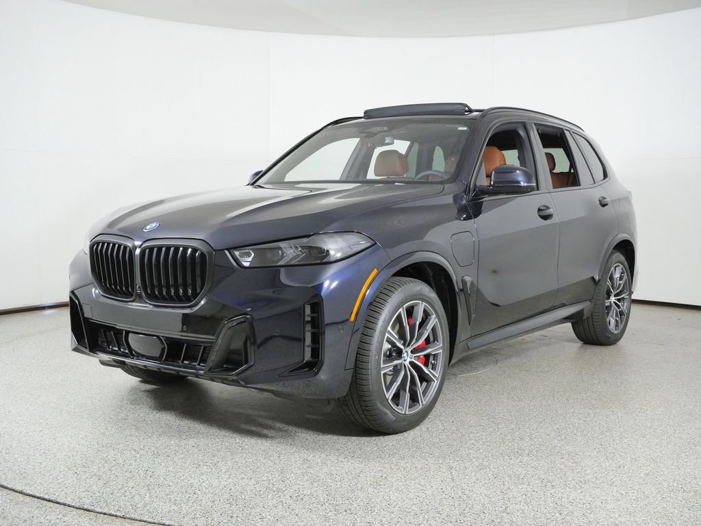 2026 BMW X5 xDrive50e's photo