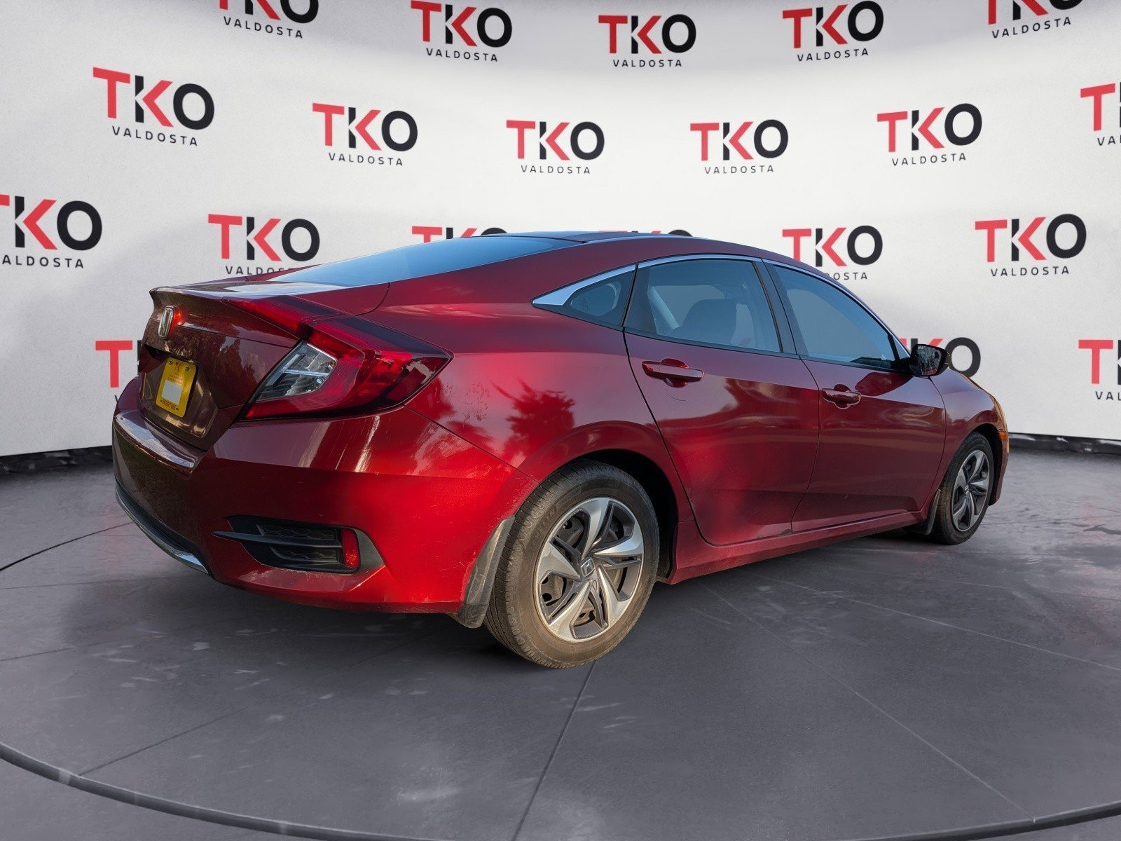 Used 2021  Honda LX image 2