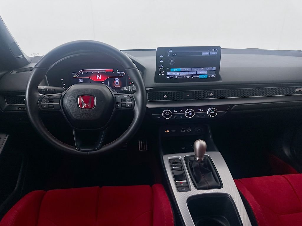 Used 2023 White Honda  image 20