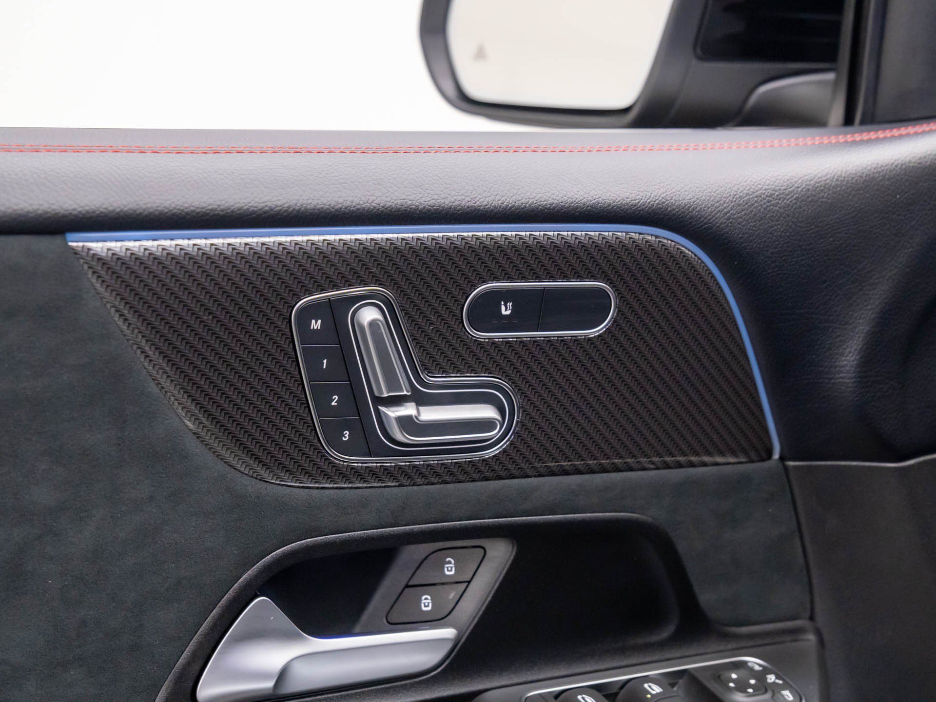 2026 Mercedes-Benz GLB AMG GLB 35 - Photo 54