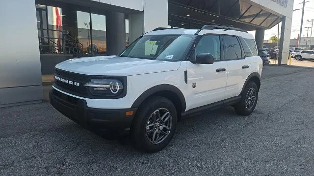 New 2026 Oxford White Ford Big Bend 4WD image 29
