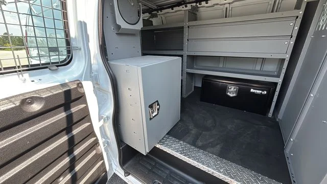 Used 2025 White Chevrolet Work Van image 36