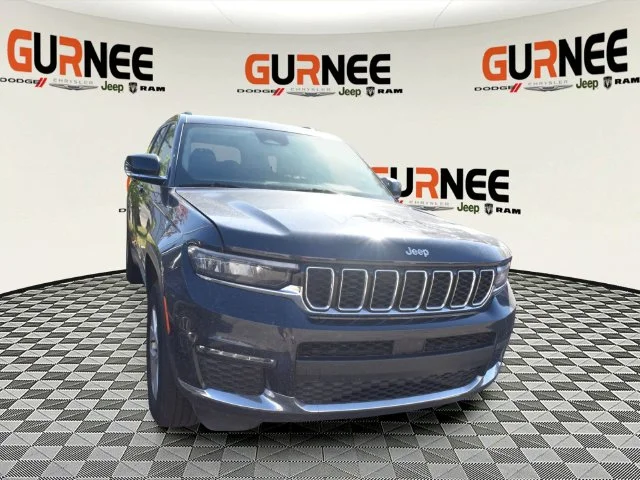 Used 2023 Black Jeep Limited image 10