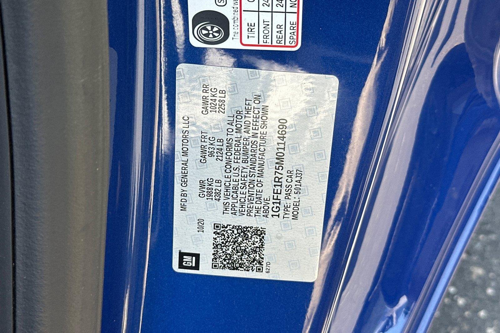 Used 2021 Riverside Blue Metallic Chevrolet LT1 image 28