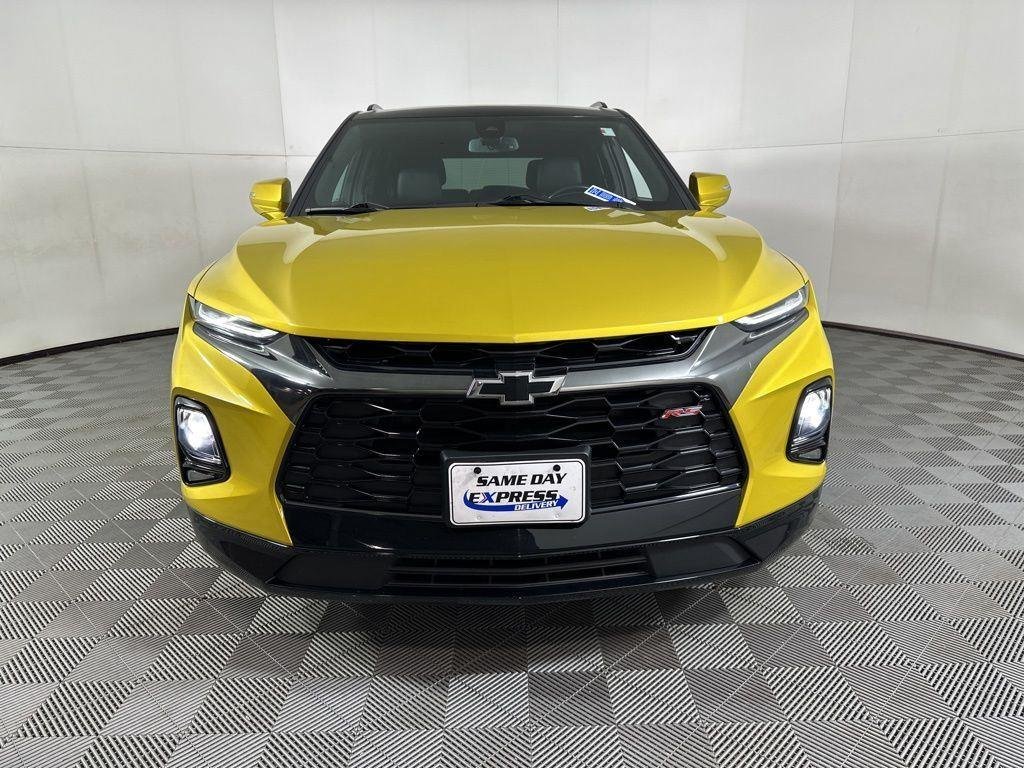 Used 2022 Yellow Metallic Chevrolet RS image 22