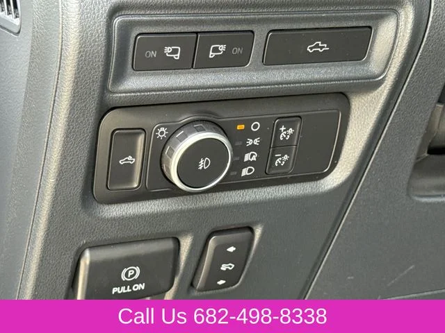 Used 2022 White Ford Tremor image 23