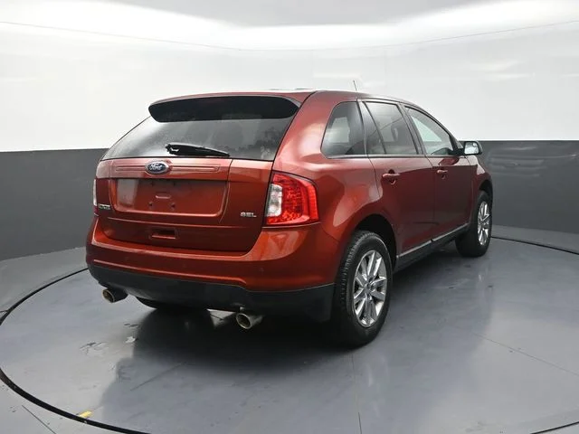 Used 2014 Orange Ford SEL image 8