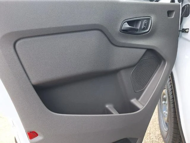 New 2026 Oxford White Ford Passenger Van XL image 39