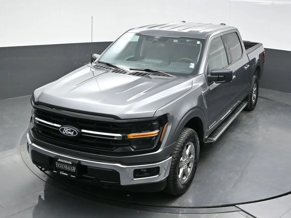 Used 2025 Gray Ford XLT image 28
