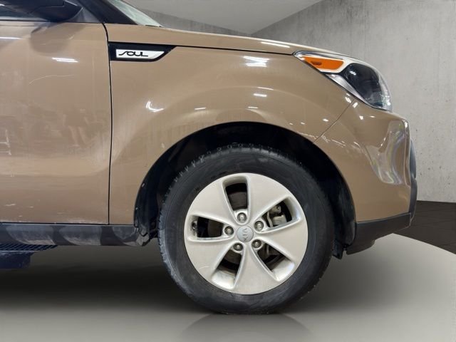 Used 2015 Brown Kia Base image 32