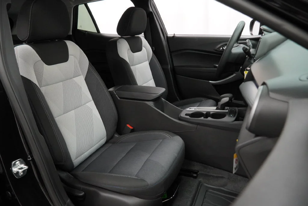 New 2026 Mosaic Black Metallic Chevrolet LS image 36