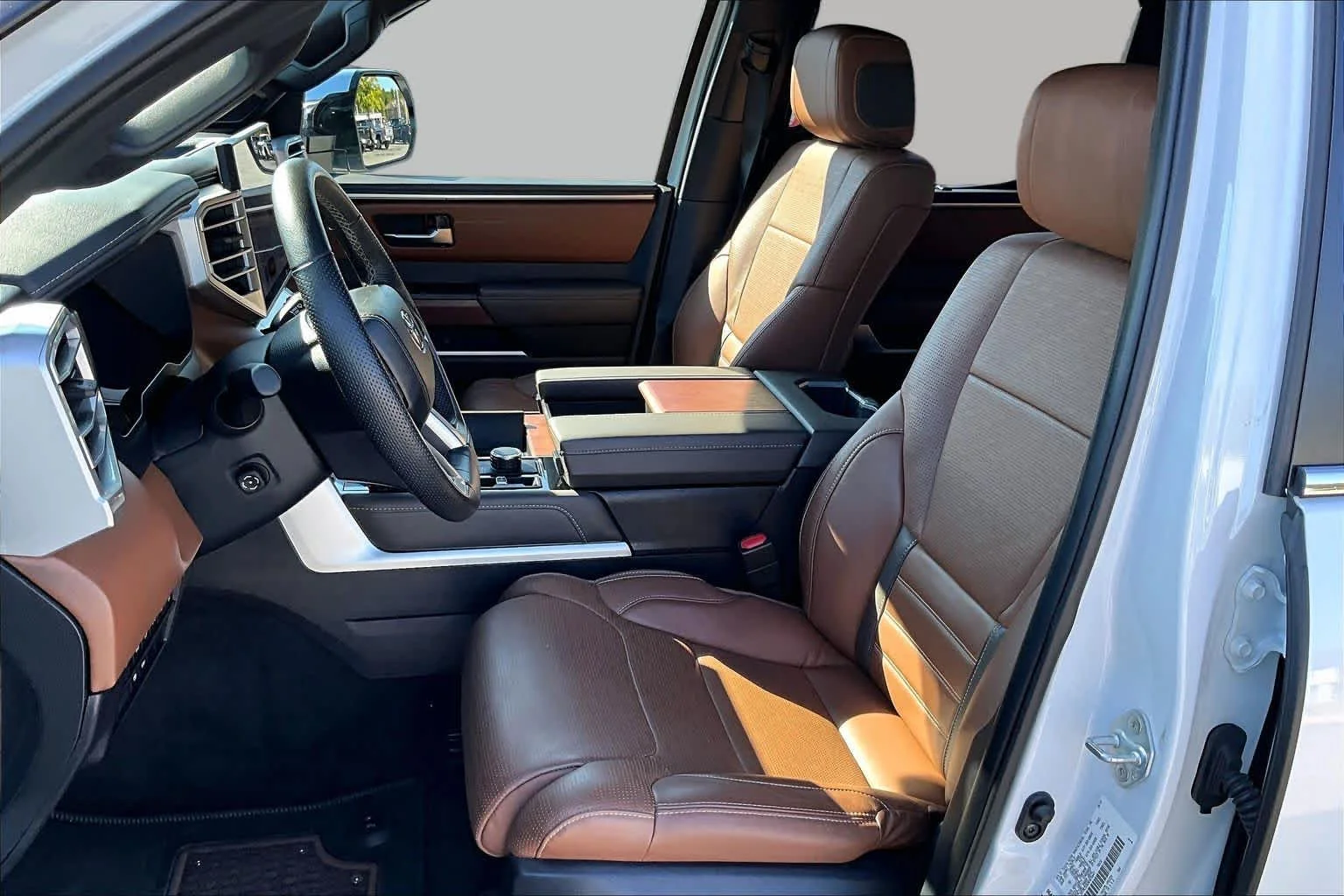 2024 Toyota Tundra 1794 Edition - Photo 8