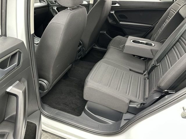 Used 2022 White Volkswagen 2.0T S image 21