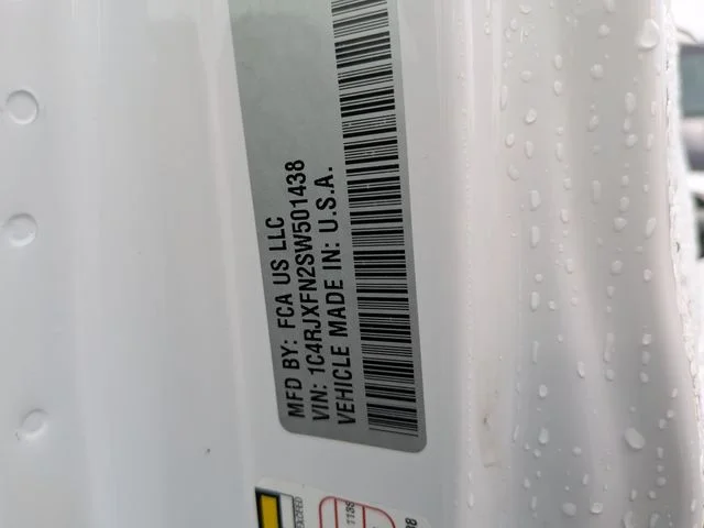 Used 2025 White Jeep Rubicon X image 33