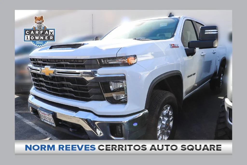 Used 2024 White Chevrolet LT image 1
