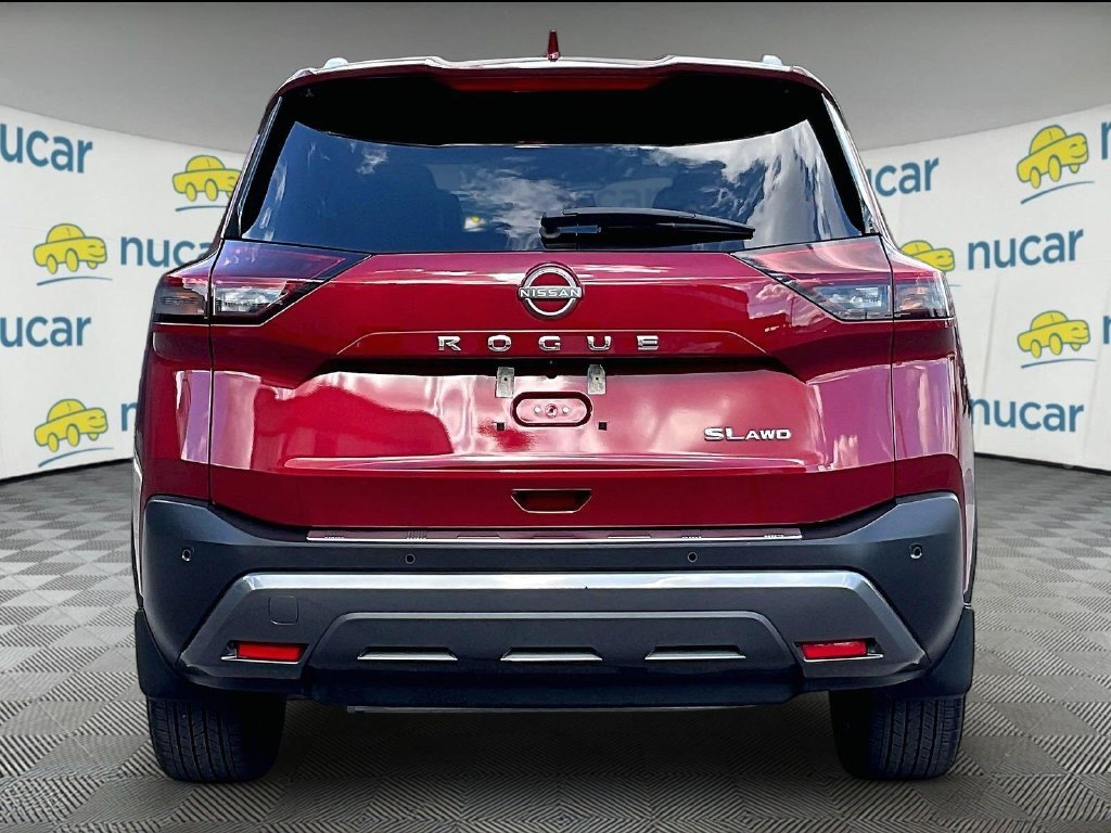 Used 2023 Red Nissan SL image 5