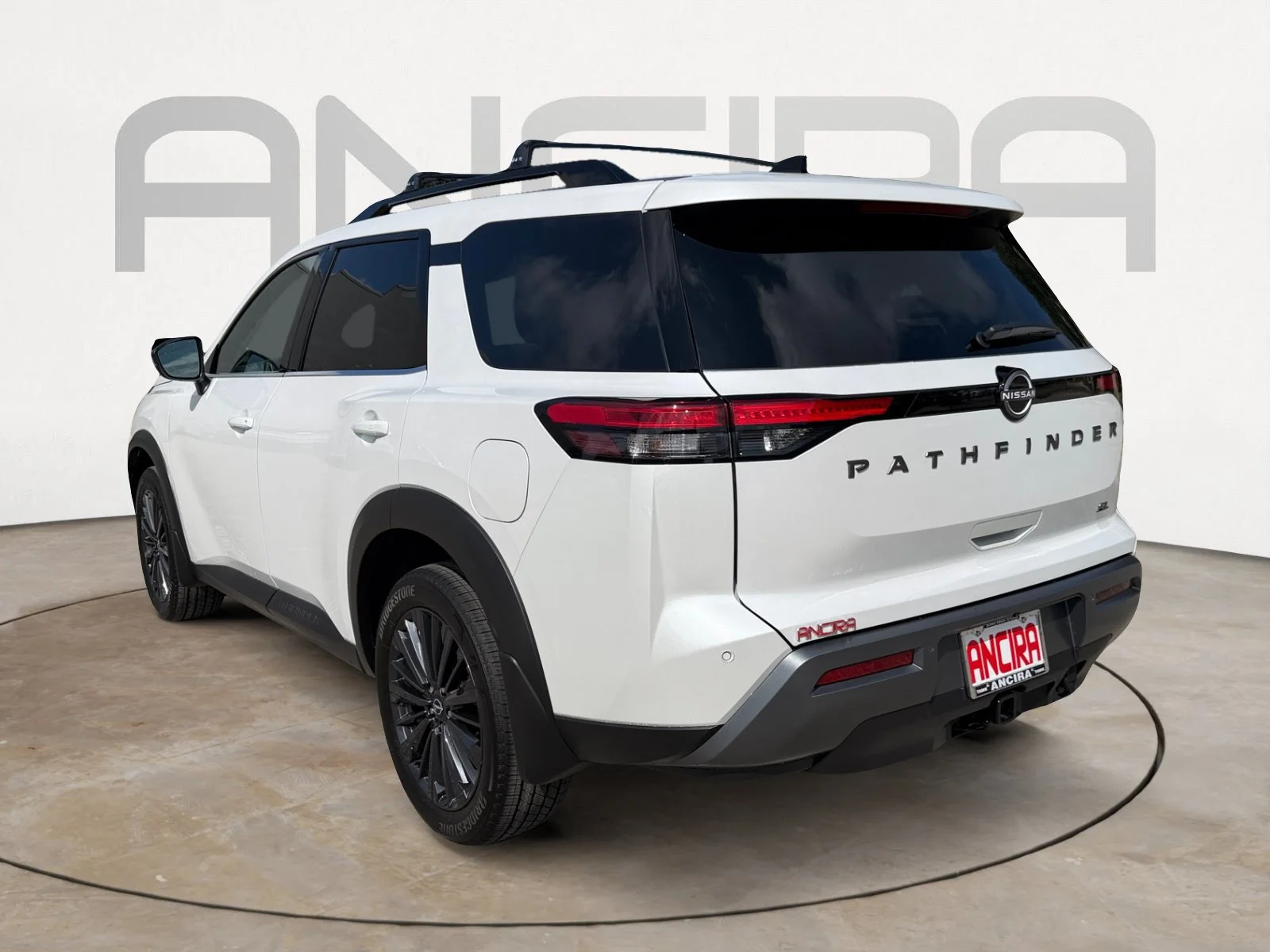 New 2026 Everest White Pearl Tricoat Nissan SL image 8