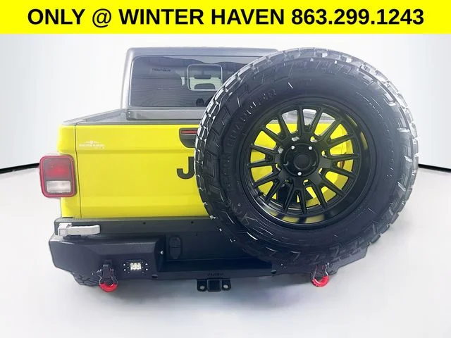 Used 2023  Jeep Sport S image 6