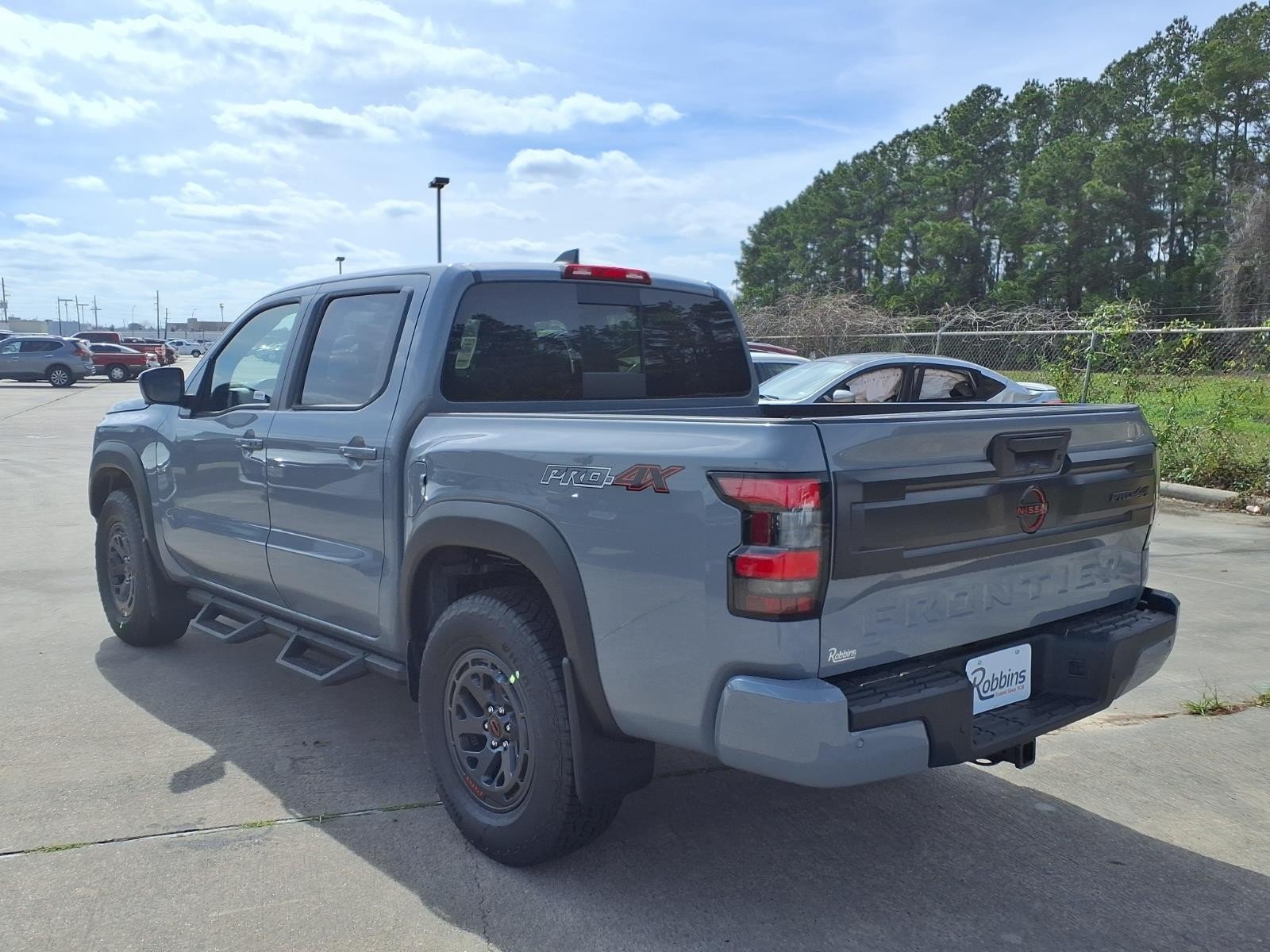 2026 Nissan Frontier Crew Cab PRO-4X® Gray at Robbins Nissan