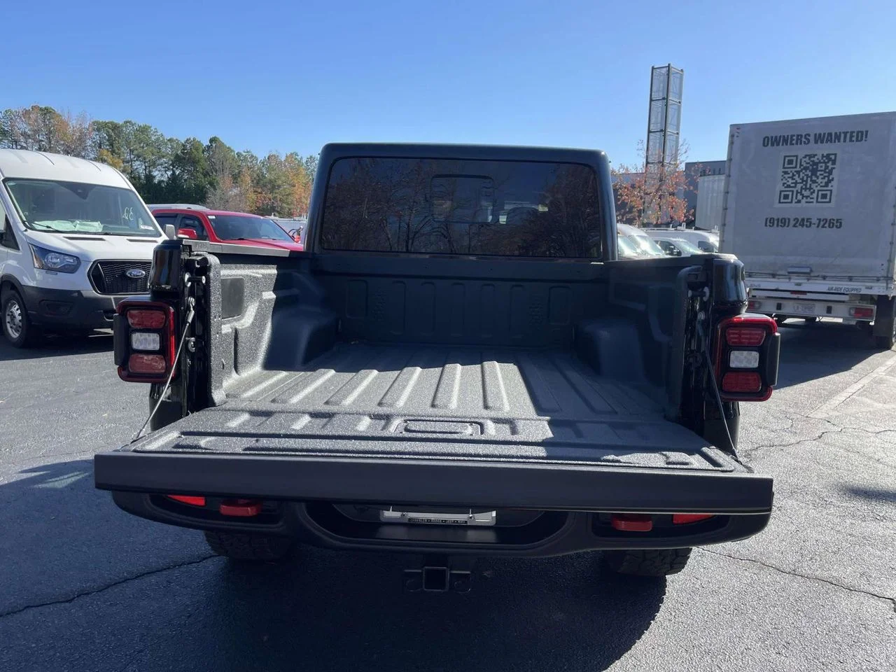 New 2026 Black Clear-Coat Exterior Paint Jeep Rubicon image 29