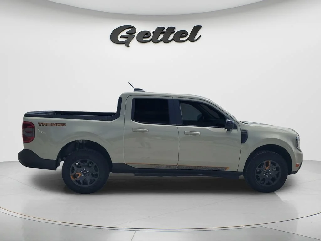 Used 2025 Beige Ford Tremor image 4