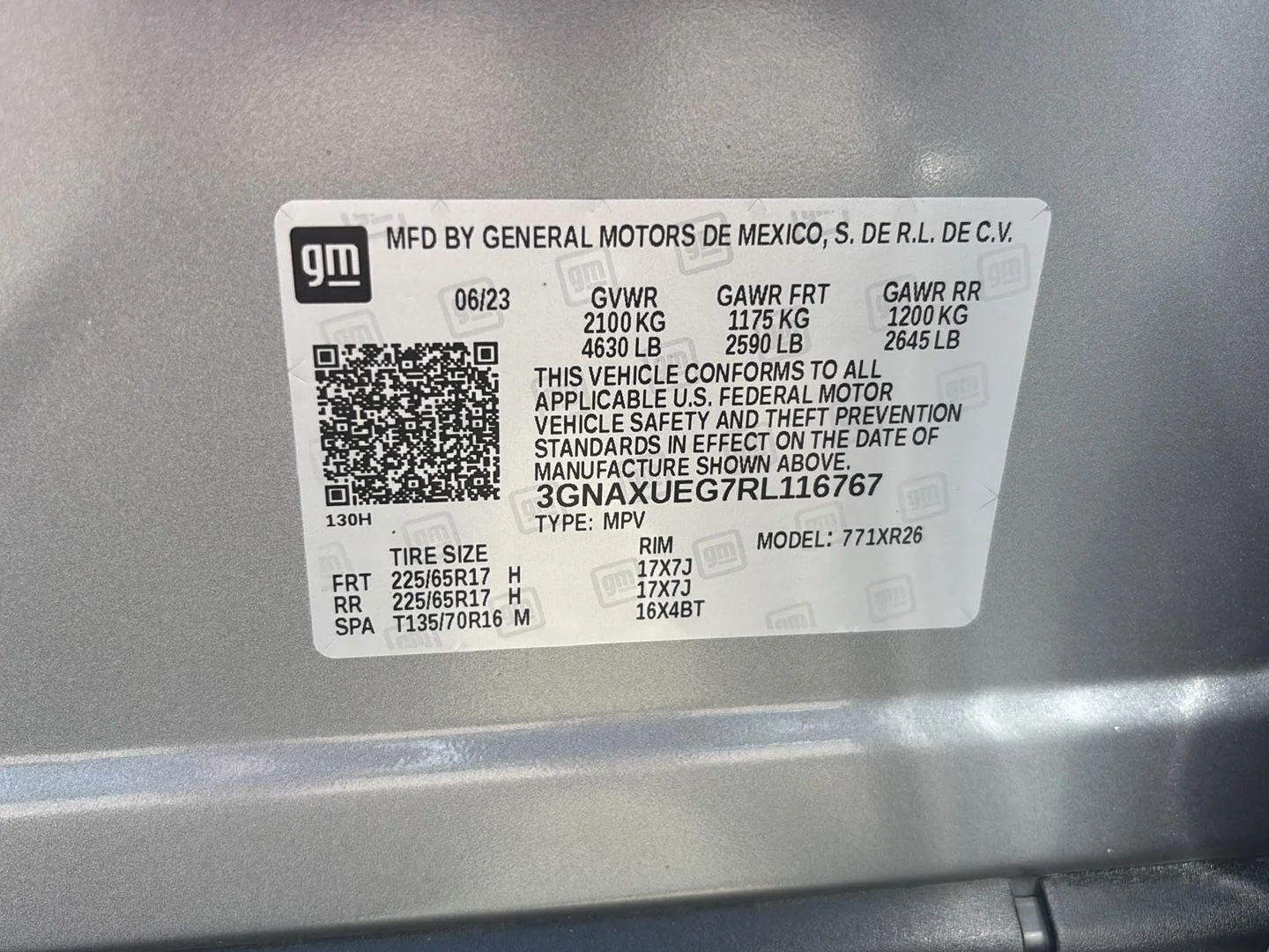 Used 2024 Sterling Gray Metallic Chevrolet LT image 10