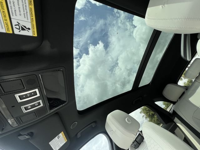 2026 Jaguar F-Pace R-Dynamic S - Photo 19