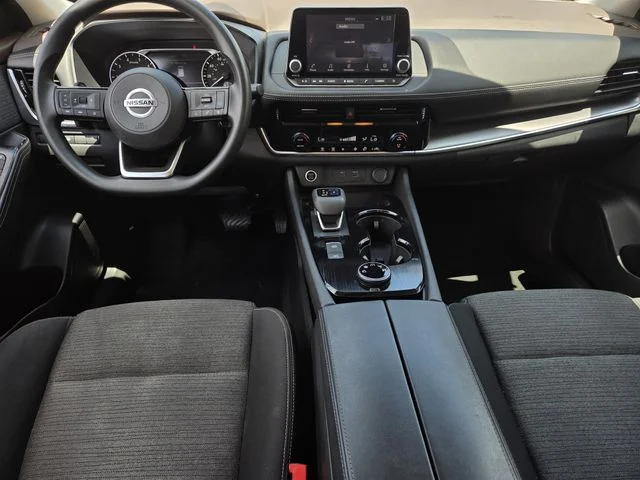 Used 2021 Super Black Nissan SV image 8