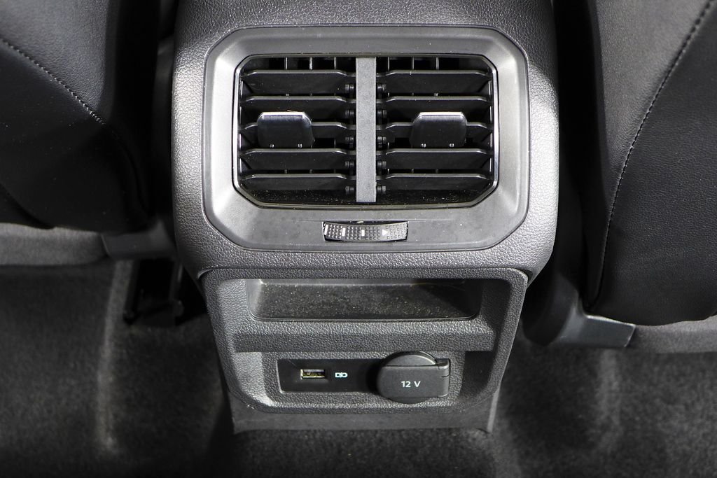 2019 Volkswagen Tiguan SE - Photo 24