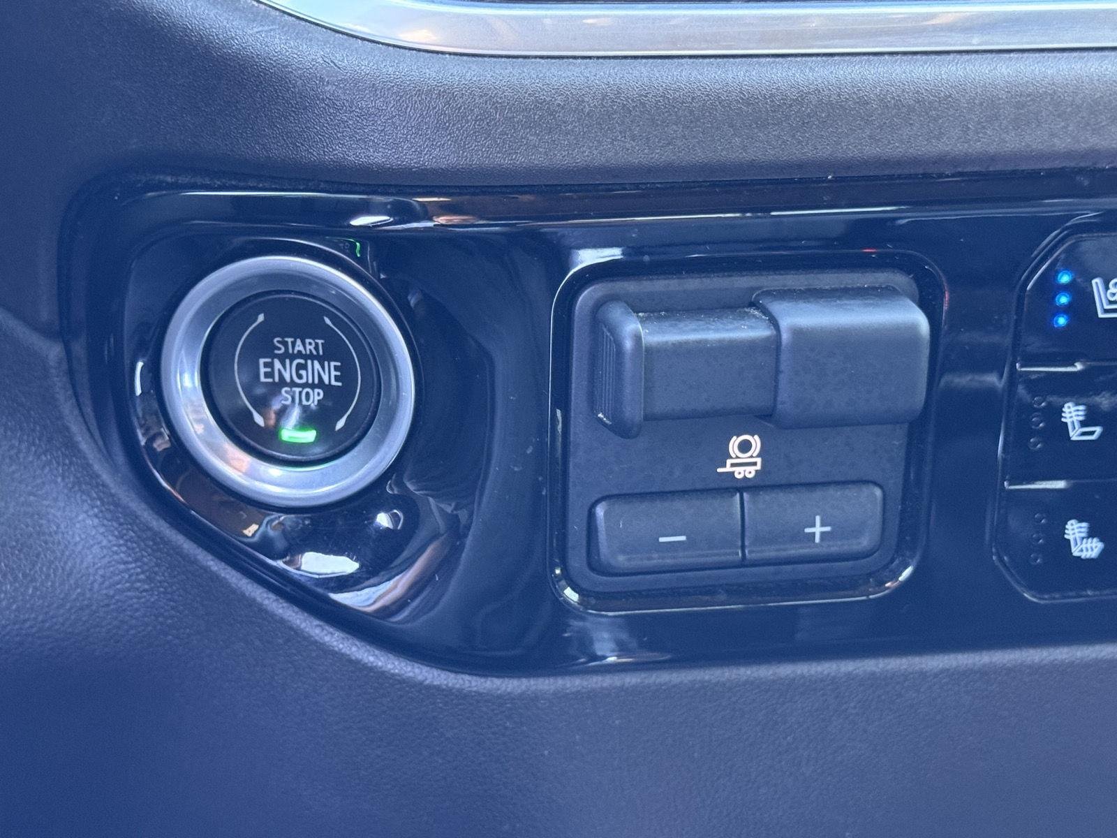 2022 Chevrolet Silverado 1500 LTZ - Photo 23