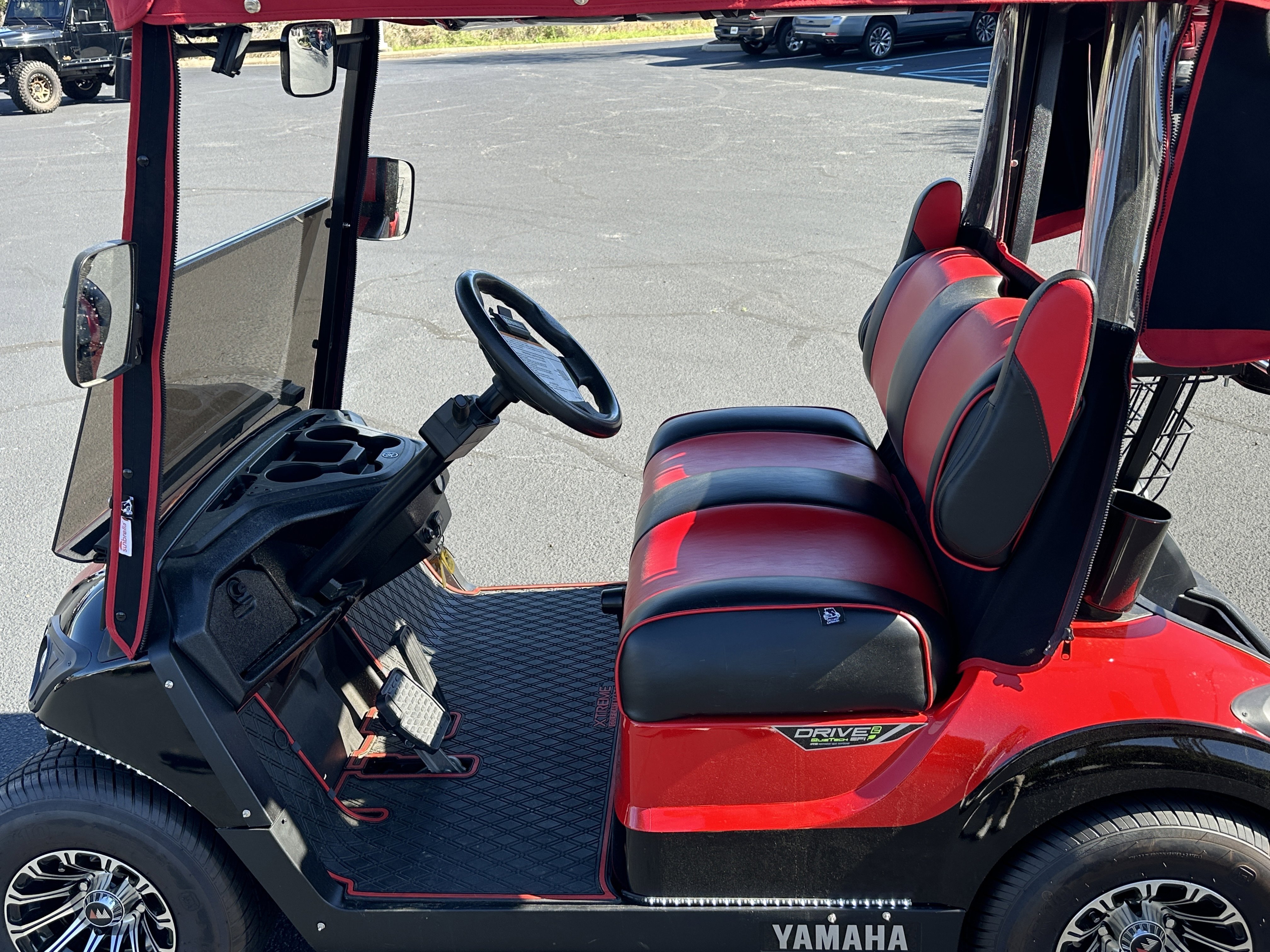 Used 2022 VIPER RED YAMAHA  image 10