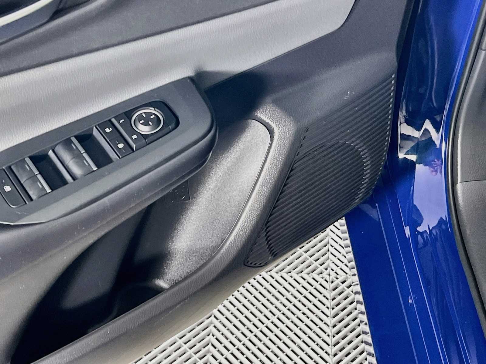 Used 2024 Reservoir Blue Toyota XLE image 19