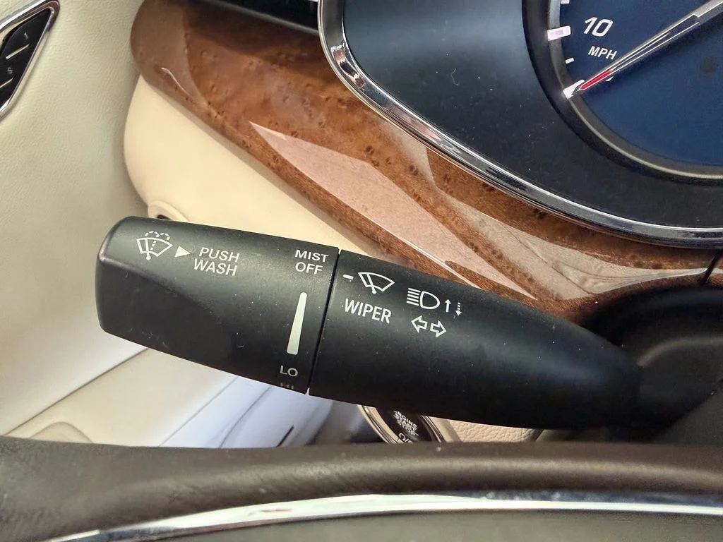 Used 2017 Red Maserati S image 27