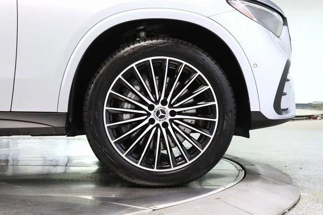2025 Mercedes-Benz GLC Base - Photo 15