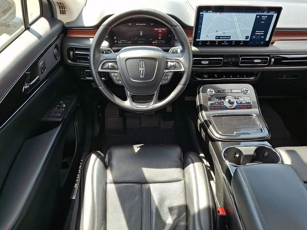 Used 2021 Black Lincoln Reserve image 13
