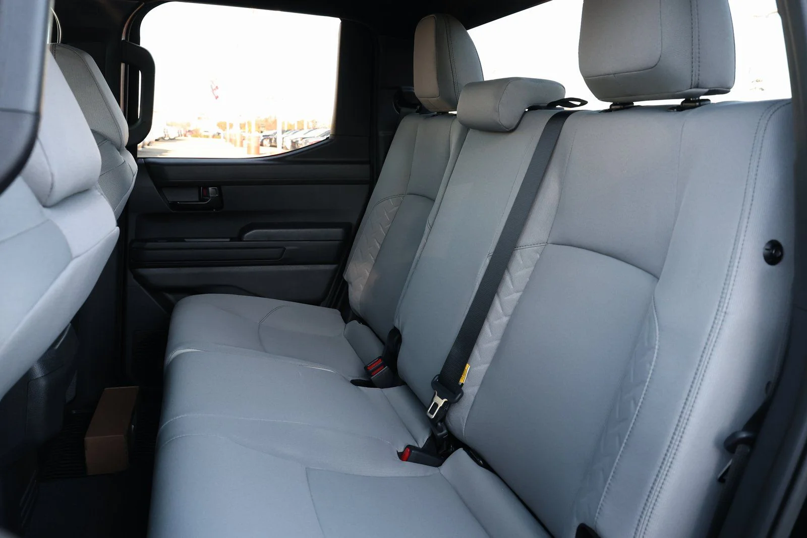 2026 Toyota Tacoma SR5 - Photo 32