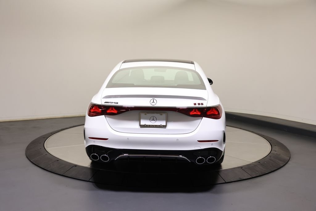 New 2027 MANUFAKTUR Moonlight White Magno Mercedes-Benz E 53 AMG® image 6