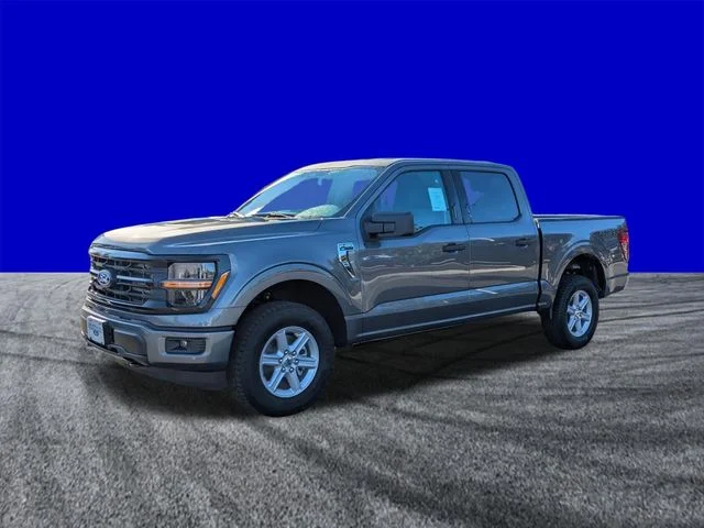 New 2026 Carbonized Gray Metallic Ford XLT image 8