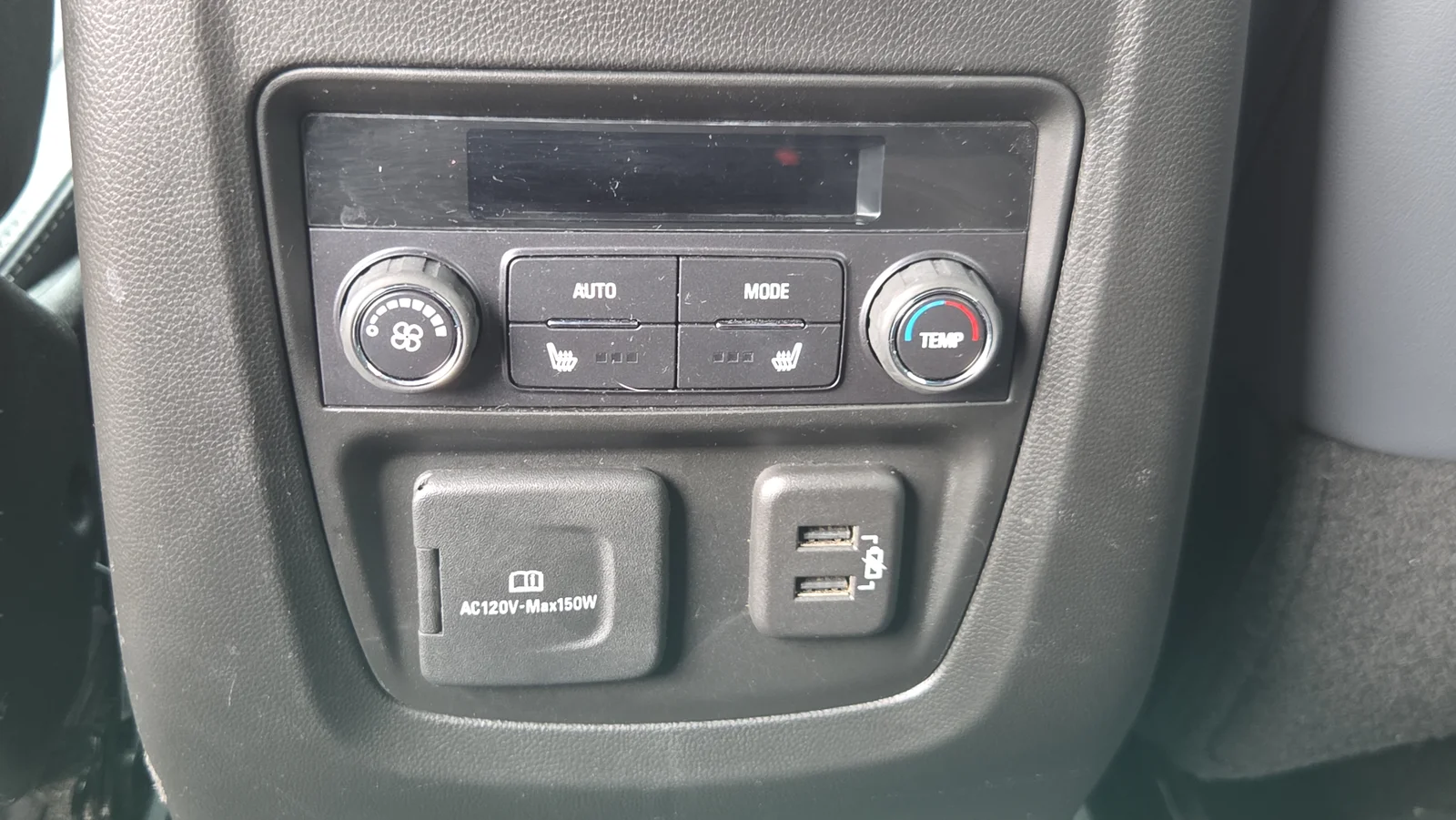 Used 2024 White Buick Premium Group image 24