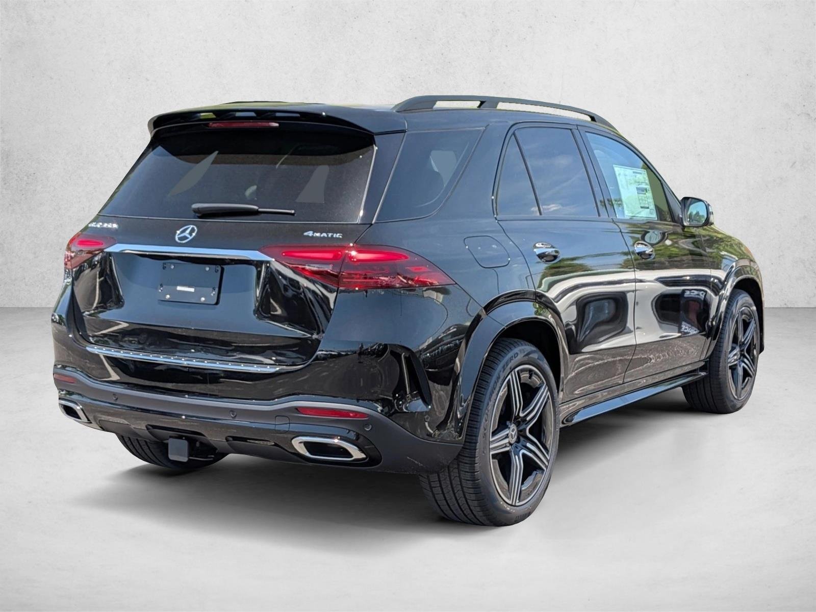 New 2026 Black Mercedes-Benz GLE350 image 2