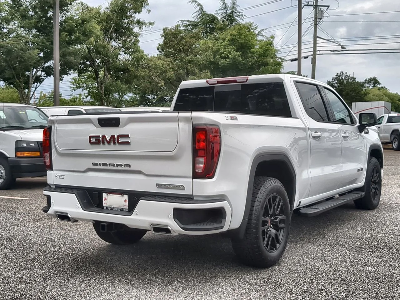 New 2026 Summit White GMC Elevation image 8