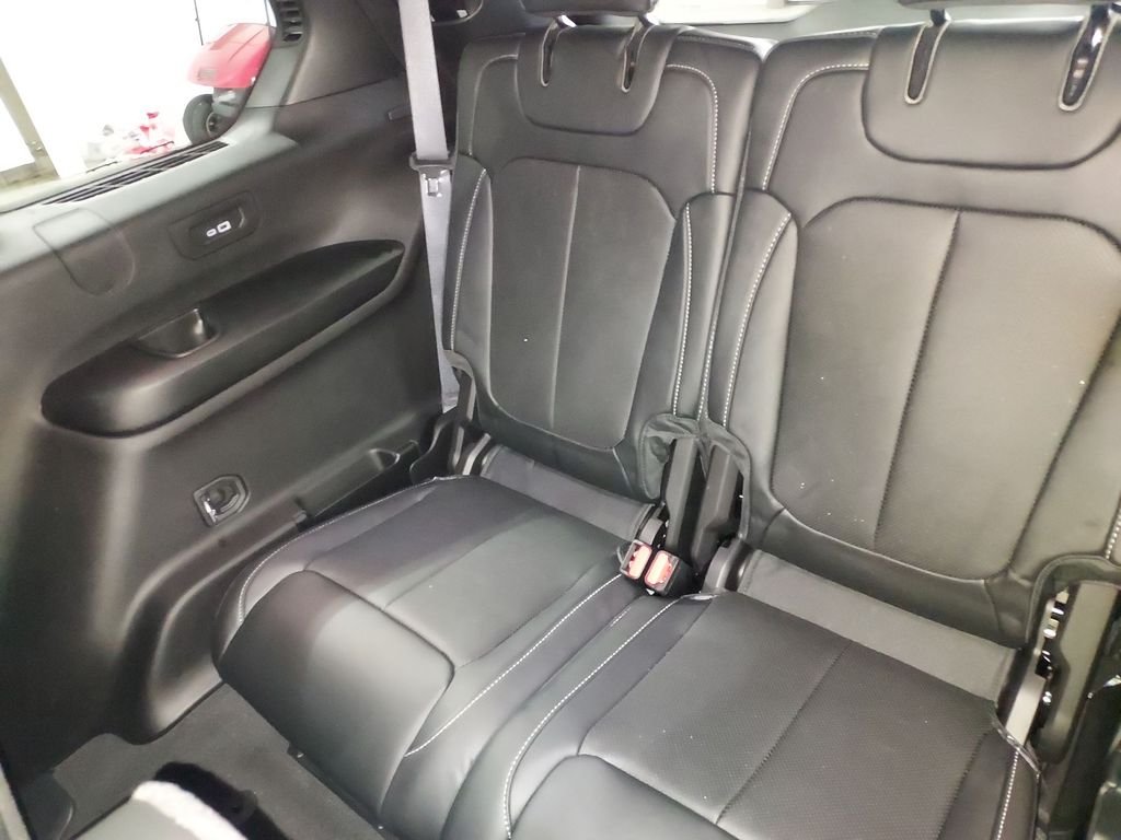 New 2026 Silver Jeep Limited Reserve image 30