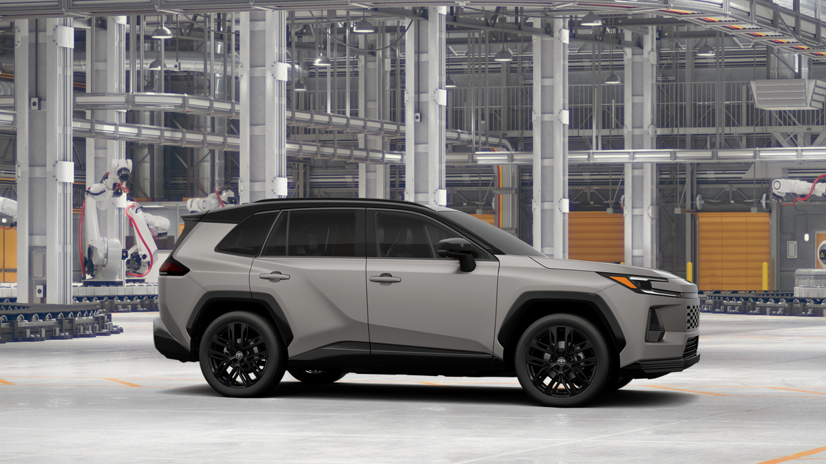 New 2026 Meteor Shower with Midnight Black Metallic roof Toyota XSE image 13